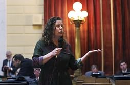 Some lawmakers worry about allowing sports bets on phones