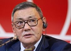 Amateur boxing president steps aside during IOC inquiry