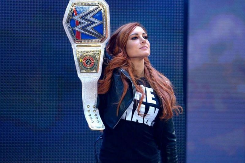 Becky Lynch with the SmackDown Women&#039;s title