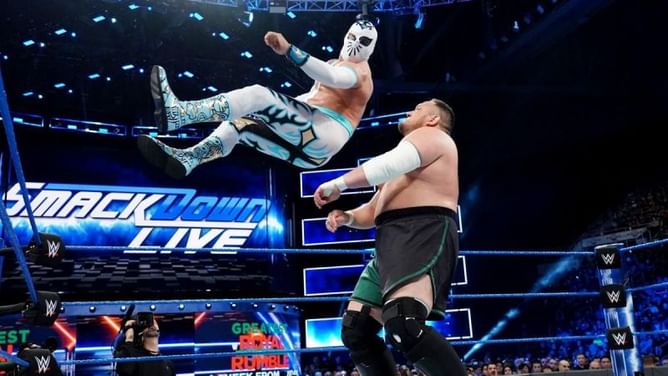 WWE News: SmackDown Superstar signs multi-year deal