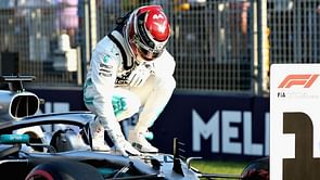 Australian GP: Hamilton snatches pole from Bottas