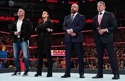 WWE News: Current champion reportedly suffers a gruesome injury at Live Event