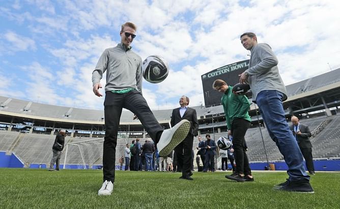 NHL's furthest south outdoor game will be in Cotton Bowl