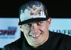 Unified cruiserweight champ Usyk moves to heavyweight