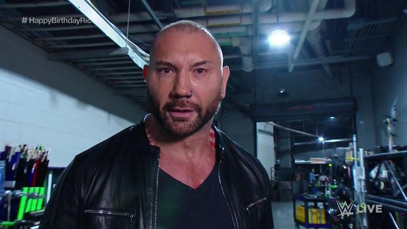Batista returns to WWE RAW