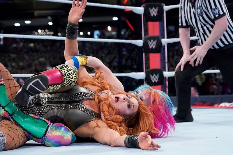 Asuka made Lynch tap out at the Rumble