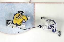 Rinne, Preds blank reeling Maple Leafs 3-0