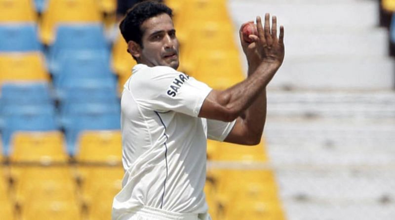 Irfan Pathan was one of the practitioners of Banana Swing