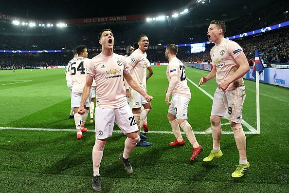 Twitter goes berserk as Manchester United beat PSG to go through to the