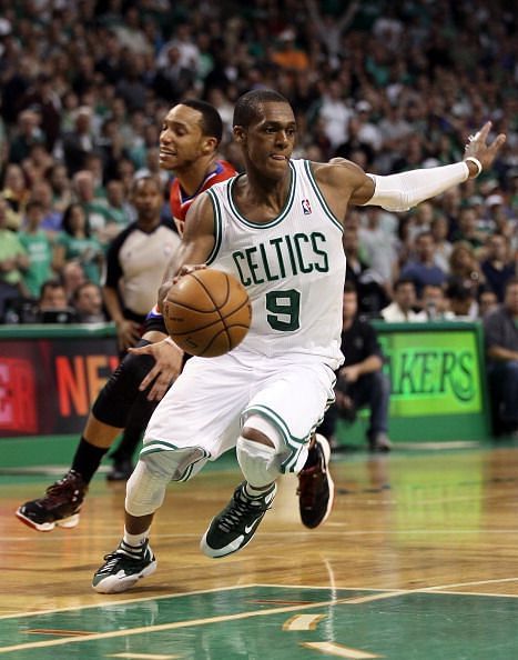 Philadelphia 76ers v Boston Celtics - Game One