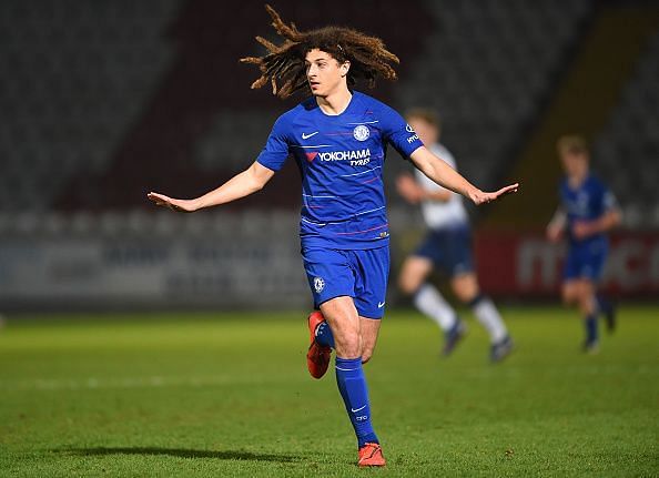 Why Ethan Ampadu Can Be The Perfect Replacement For Cesc Fabregas