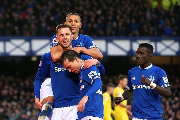 Sigurdsson, Richarlison, Bernard and Gueye celebrate during a memorable home win for Everton