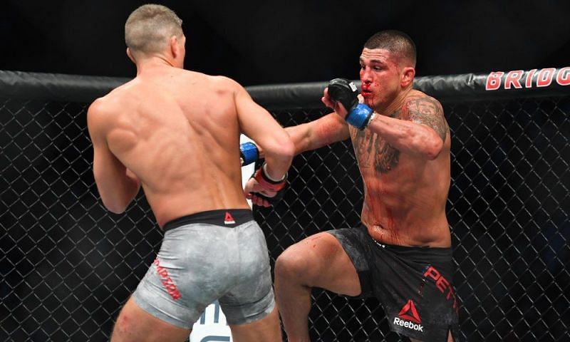 Anthony Pettis delivered a knockout for the ages against Stephen Thompson