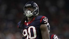 Texans place non-exclusive franchise tag on Clowney