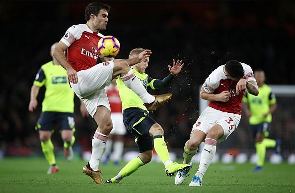 Arsenal FC v Huddersfield Town - Premier League