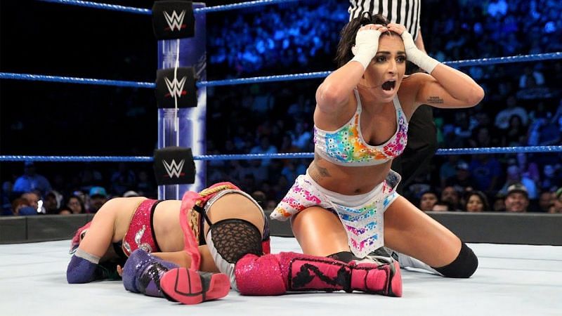 There are a number of combustible elements heading into tonight&#039;s SmackDown Women&#039;s Championship match