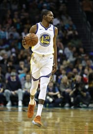 Golden State Warriors v Charlotte Hornets