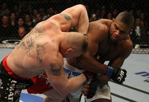 Alistair Overeem vs Brock Lesnar