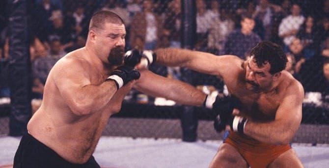 Tank fights Don Frye in the final of the Ultimate Ultimate 1996