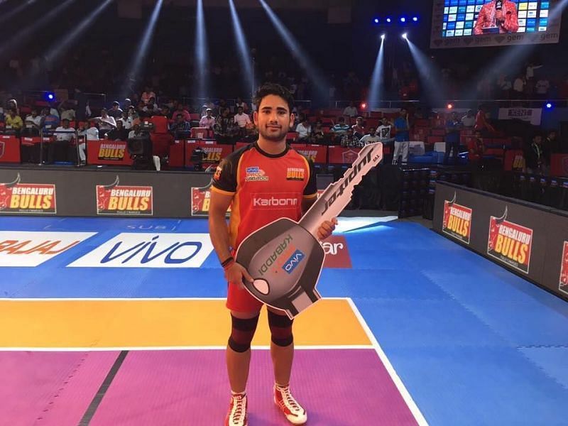 Mahender Singh was retained by Bengaluru Bulls