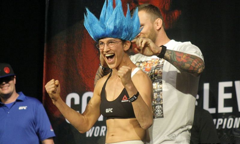 Despite a lack of athleticism, Roxanne Modafferi keeps on doing well in the UFC