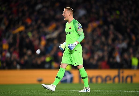 Champions League: Ter Stegen's sporting gesture towards De Gea gains widespread admiration on social media