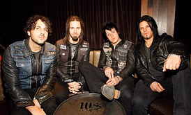 Papa Roach's Jacoby Shaddix on his favorite sports teams & staying healthy on tour