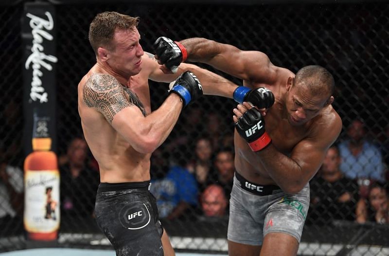 Jack Hermansson pulled off a major upset over Jacare Souza in last night&#039;s main event