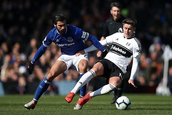 Andre Gomes in action for Everton