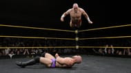 Lars Sullivan has no problem to go aerial.