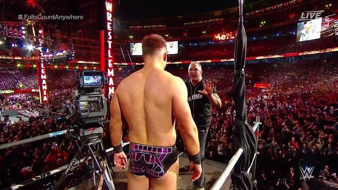 WrestleMania 35 न्यूज़: शेन मैकमैहन के खिलाफ मुकाबले में बुरी तरह चोटिल हुए द मिज, निकला खून
