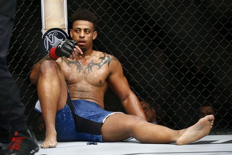 Greg Hardy&#039;s UFC debut didn&#039;t go to plan