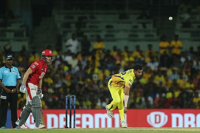 Watch: MS Dhoni loses his cool after Deepak Chahar bowls back-to-back no balls