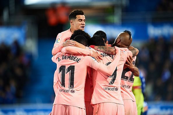 Deportivo Alaves v FC Barcelona - La Liga