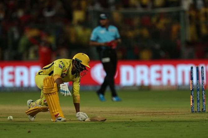 IPL 2019: Harsha Bhogle comes out in support of 'mankading' after RCB-CSK last over drama