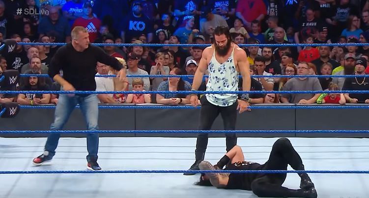 Shane McMahon and Elias attacked Roman Reigns on SmackDown Live.