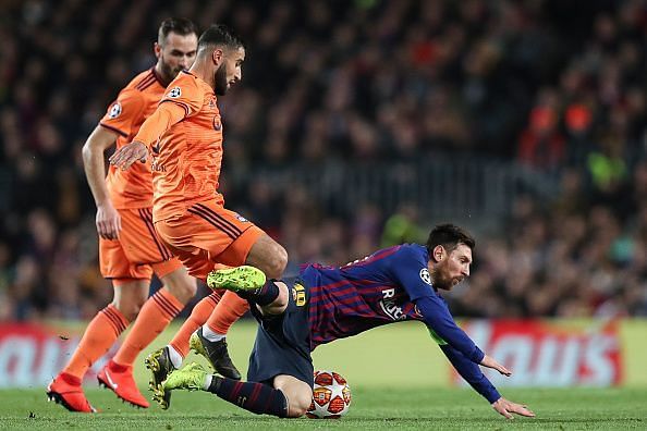 Nabil Fekir in action against Barcelona