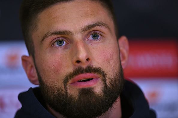 Giroud says that he does not like being the second striker