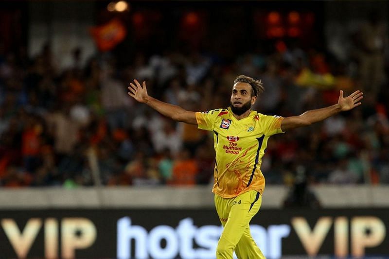 CSK would expect Imran Tahir to control the dangerous SRH openers (Image courtesy: BCCI/iplt20.com)