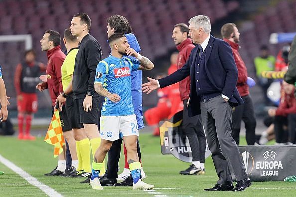 Insigne walks off the pitch after being substituted in the second leg of Napoli&#039;s Europa League tie against Arsenal