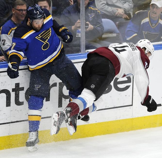 Blues cool off Avalanche 3-2 in shootout