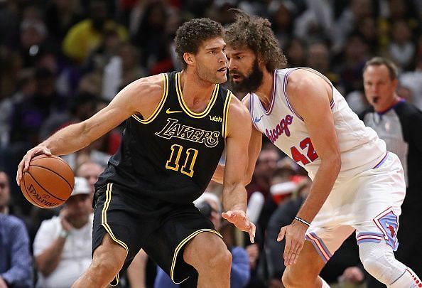 Robin Lopez&#039;s brother previously spent time as a Laker