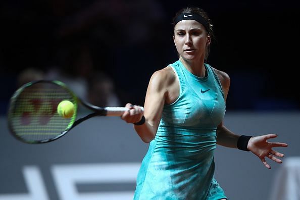 Belinda Bencic was in fine form to get back on track with a win at the Porsche Tennis Grand Prix in Stuttgart