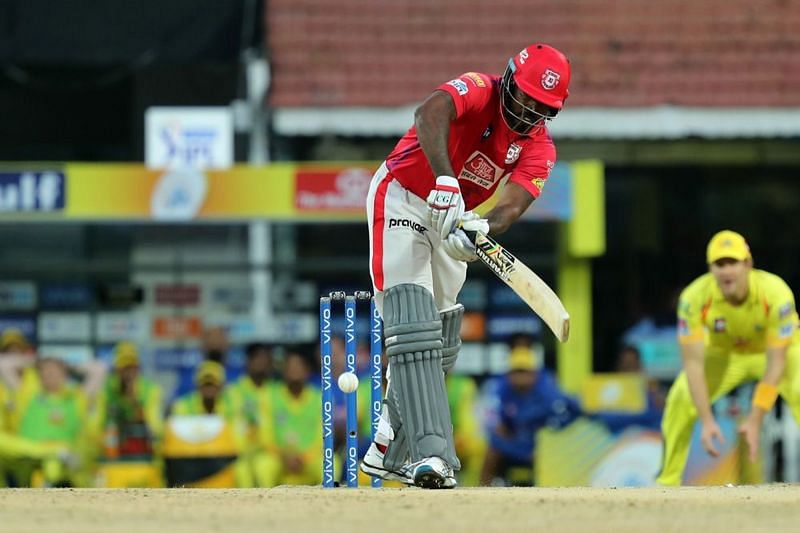 Chris Gayle couldn&#039;t bring about any influence on the game as he was sent back to the pavilion for 5 runs by Harbhajan Singh