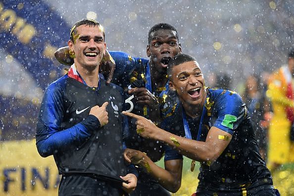 Griezmann and his teammates celebrate their FIFA World Cup win.
