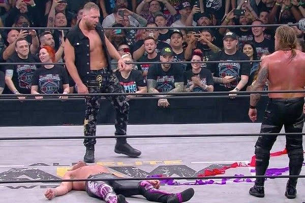 Dean Ambrose aka Jon Moxley and Chris Jericho face each other in the ring at AEW Double or Nothing