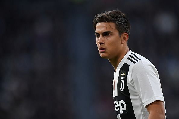 Manchester United is courting Paulo Dybala