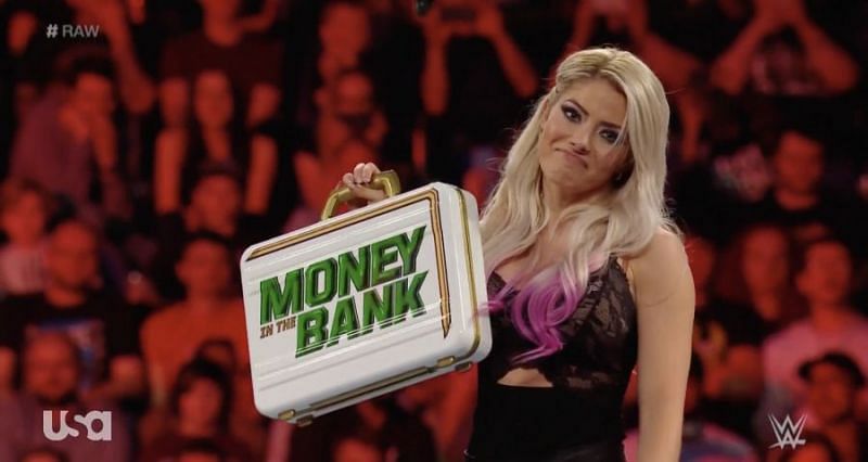 Alexa Bliss successfully cashed in her MITB contract last year