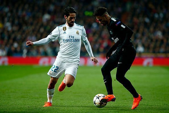 Isco and Neymar go up against each other