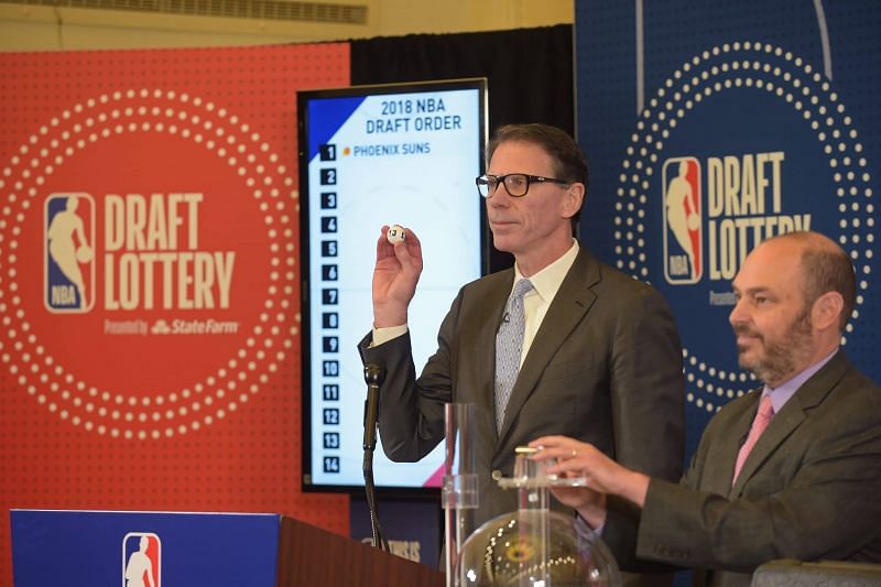 League executive VP Kiki VanDeWeghe held drawings for the NBA Draft tiebreakers on April 12.